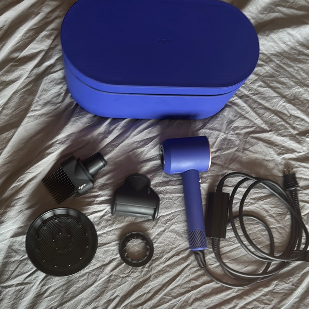 Dyson Blue Hair Dryer Set